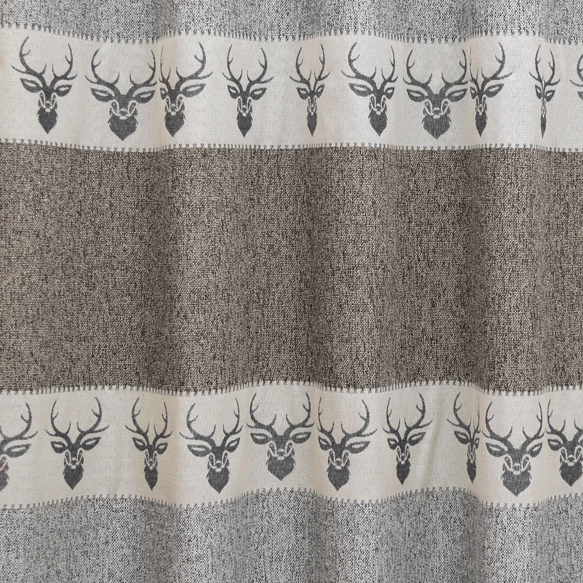 Hochwertige Meterware Alpin Hirsch braun Stoffmuster