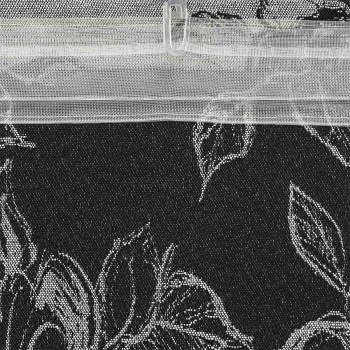 Nahaufnahme eines durchsichtigen Stoffes mit einem weißen Blumenmuster auf schwarzem Hintergrund. Ein durchsichtiger Kunststoffreißverschluss ist entlang der oberen Kante aufgenäht, wobei der Reißverschlusszug in der Mitte liegt. Stoffstruktur und Nähte sind deutlich sichtbar.