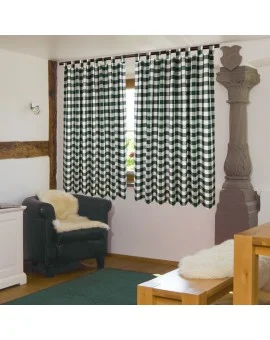 Landhaus Schlaufenschal Edelweiß kariert grün Dekobeispiel