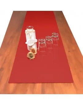 Landhaus-Tischdecke Hetty Rot uni Dekorationsbeispiel