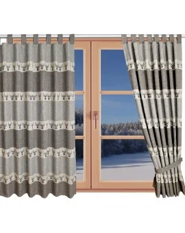 Hochwertiger Schlaufen-Dekoschal Alpin Hirsch braun am Fenster Winter