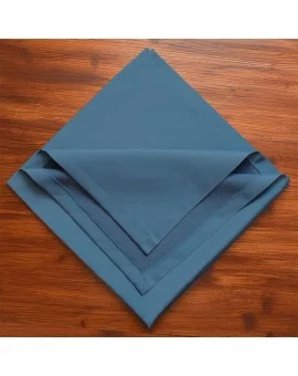 Mitteldecke Rügen blau uni gefaltet