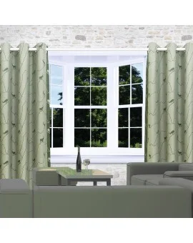 Ösenschal Breno mit Steinbock grün am Fenster