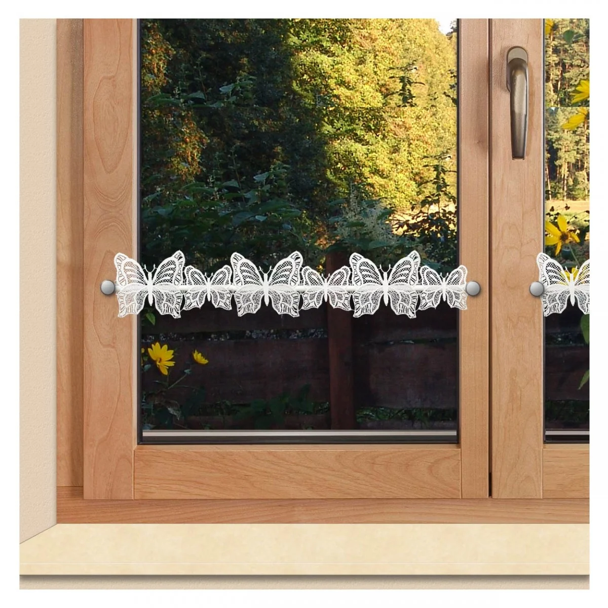 Feenhaus-Gardine Schmetterlinge am Fenster