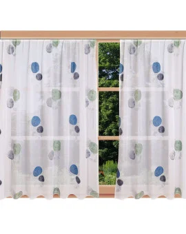 Halbtransparente Gardine Matou mit Punkten Dekobeispiel